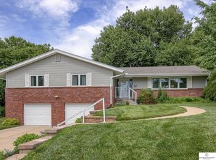 1124 N 60th St, Omaha, NE 68132