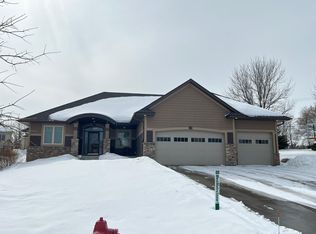 18263 80th Pl N, Maple Grove, MN 55311