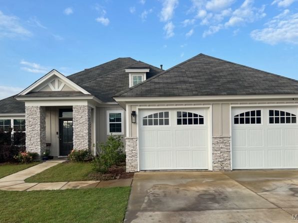 9333 Crescent Lodge Cir