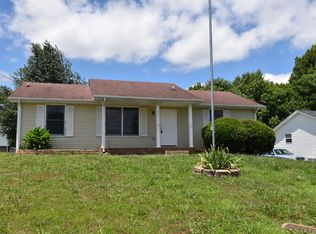 582 Joshua Dr, Clarksville, TN 37042