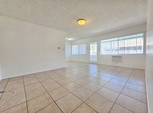 6654 Wilkinson Ave APT 4, North Hollywood, CA 91606