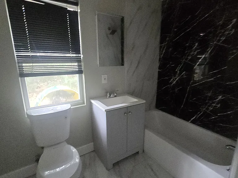29 Grove Ter #G1 — Photo 8