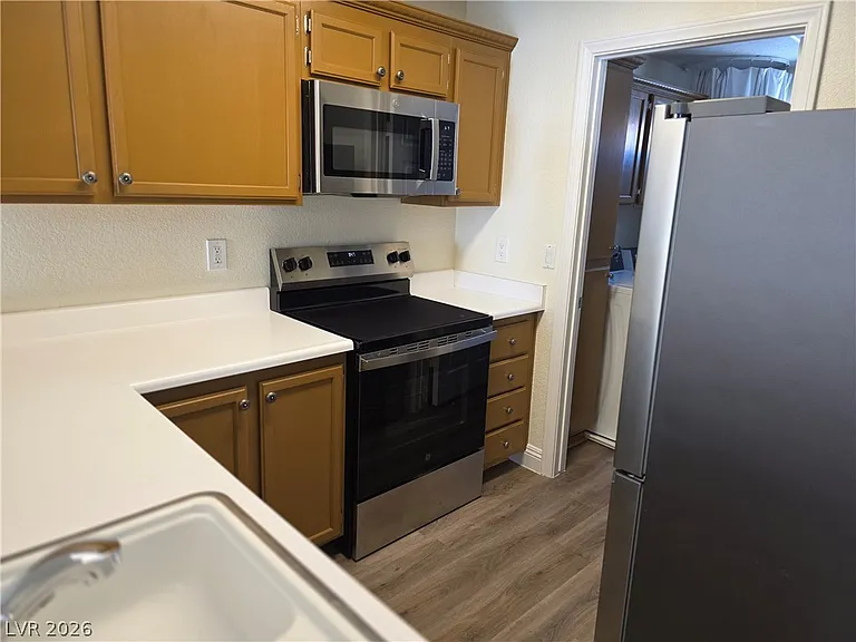 1800 Edmond St #207 — Photo 6