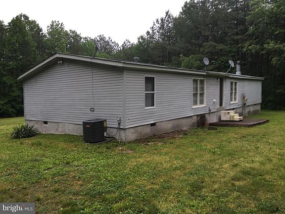5th image of 3916 Irvine St