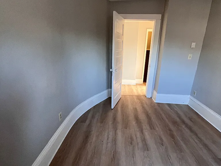 548 Riehl St #2 — Photo 12