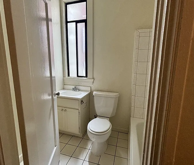 1385 Pine St — Photo 7