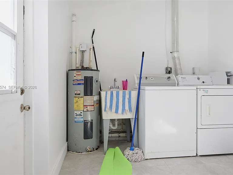 1330 SW 74th Ct #0 — Photo 10
