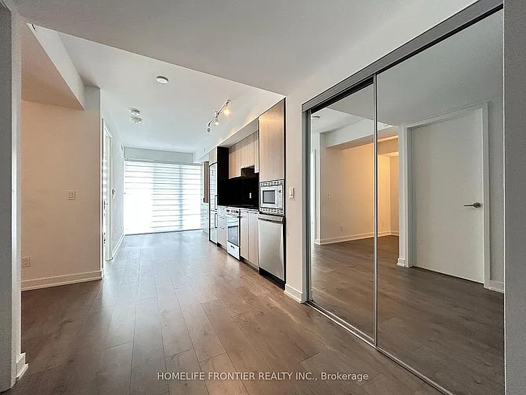 18 Maitland Ter #1807 — Photo 10