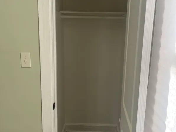 138 W 114th St, Chicago, IL 60628