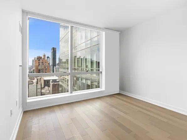 400 Park Avenue South image 15 of 15