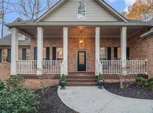 600 S Alexander Creek Rd, Newnan, GA 30263