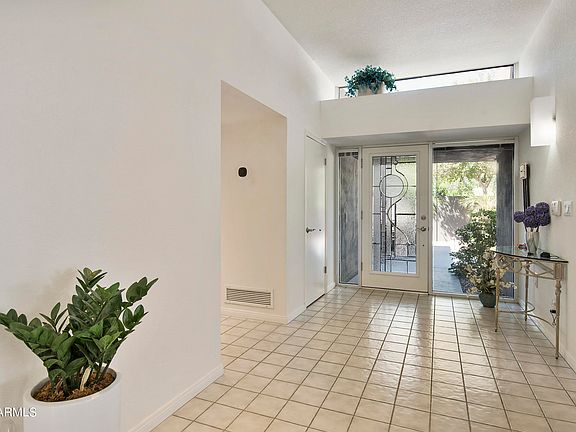 4th image of 23 E GLENDALE Avenue