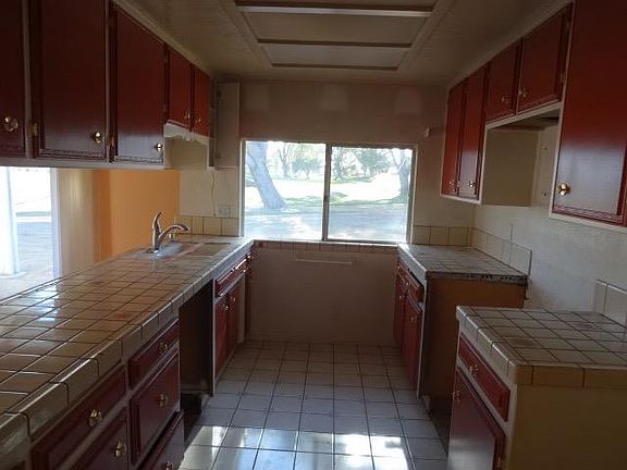 3rd image of 14575 Coolglen Dr