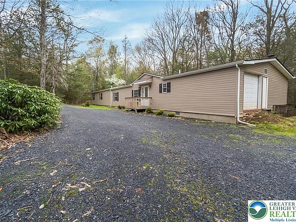 2nd image of 728 Dotters Corner Rd