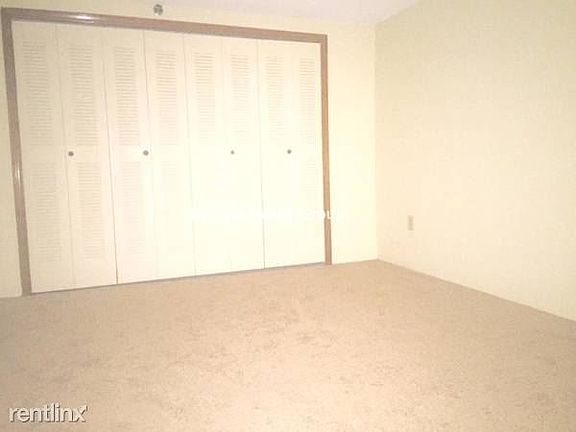 11WillowSt107