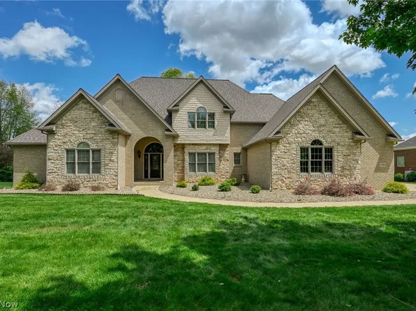 4966 Abbey Church Ave NW, Canton, OH 44718