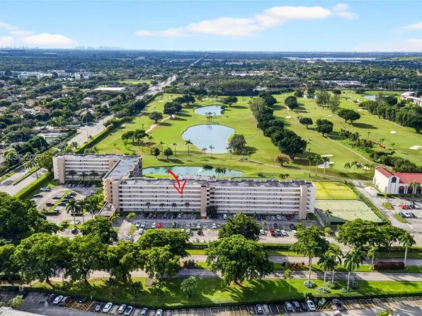 8900 Washington Blvd, Hollywood, FL