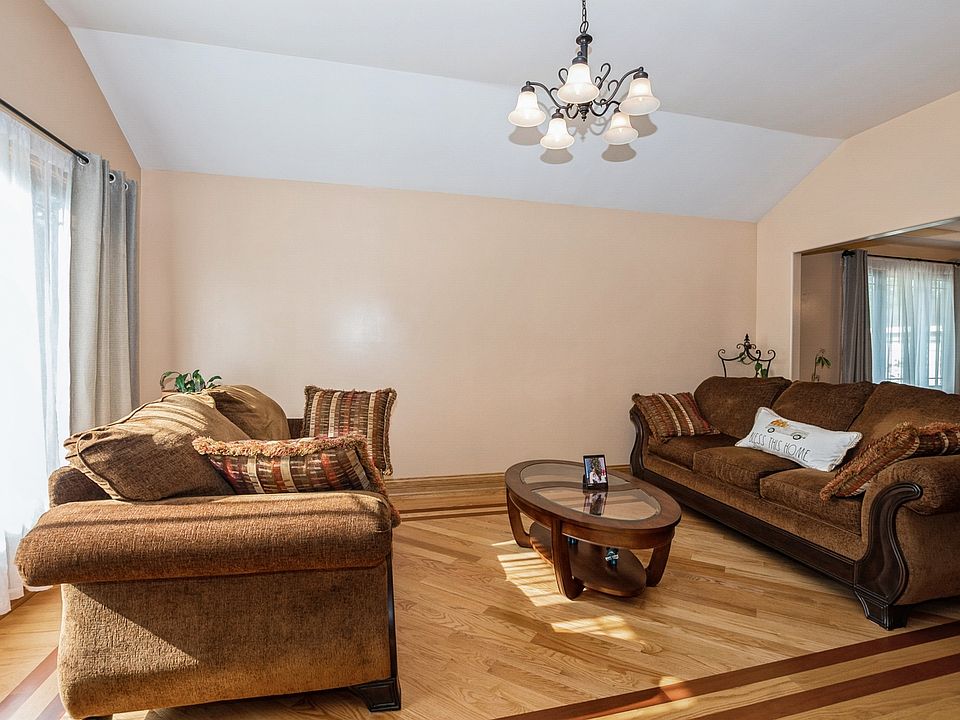 8015 Oak Park Ave, Burbank, IL 60459 Zillow