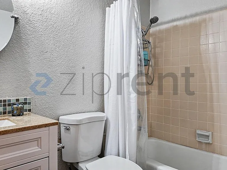 1172 Spruce Tree Cir — Photo 26