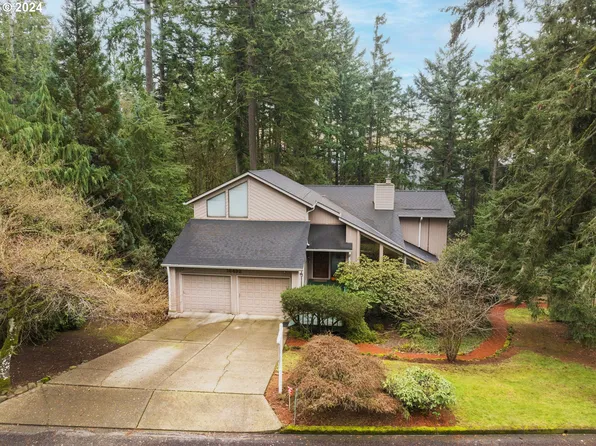 16492 S Arrowhead Dr, Oregon City, OR 97045
