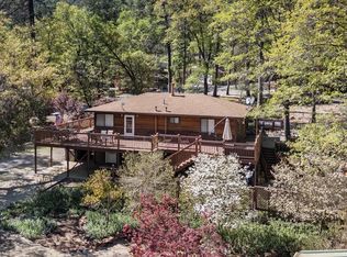 17856 Lake Dr, Lakehead, CA 96051