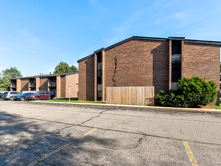 LaFonda Apartments — Photo 21