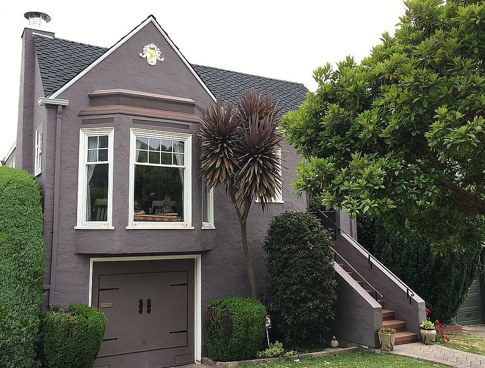 1st image of 108 Chaves Ave