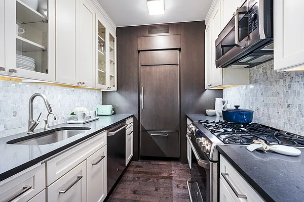 Sold by Compass | media 12