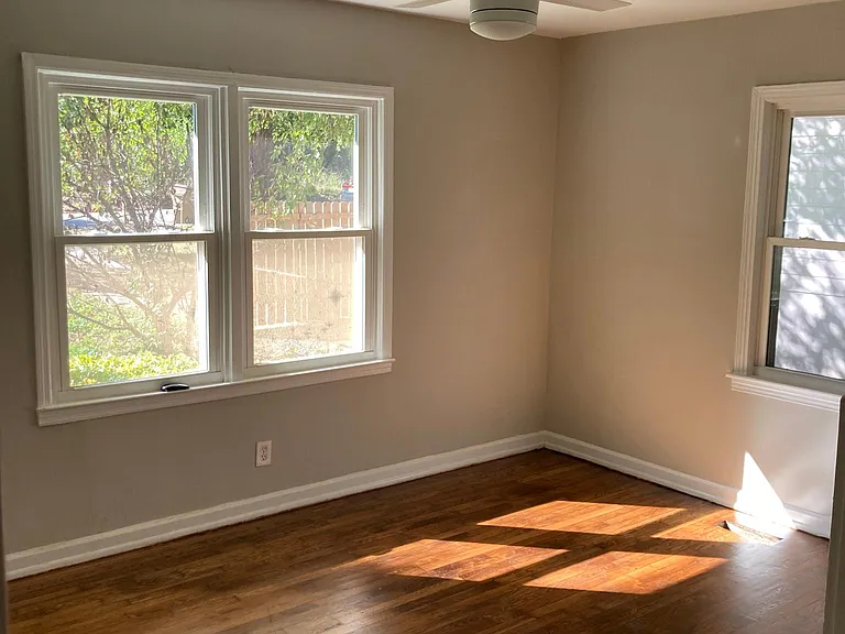 108 E Acres Dr SE — Photo 13