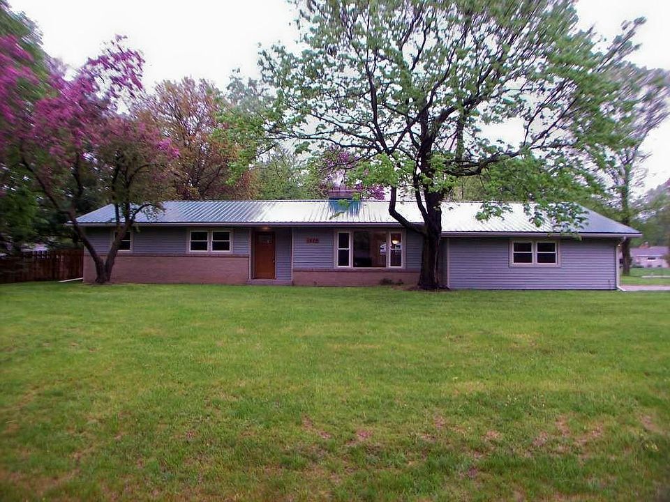1st image of 1670 Boulevard Dr