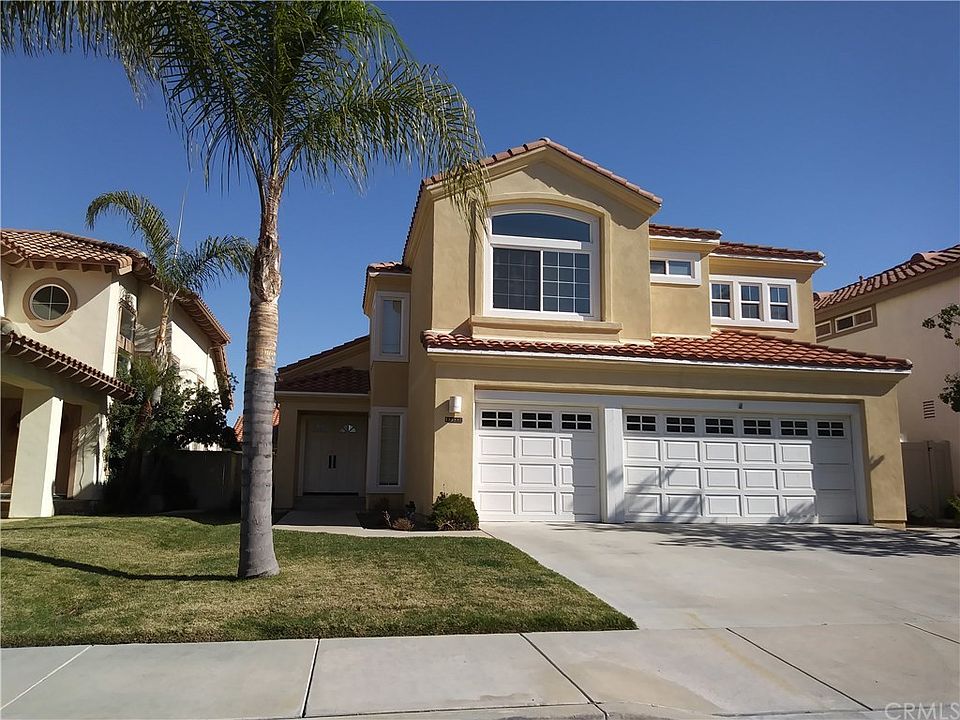 1st image of 45360 Camino Monzon