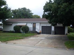 205 S Boxelder St, Norfolk, NE 68701