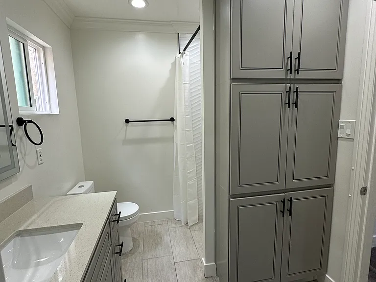 11037 Barnwall St #4 — Photo 12