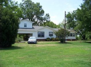 175 Middle Rd, Mangham, LA 71259