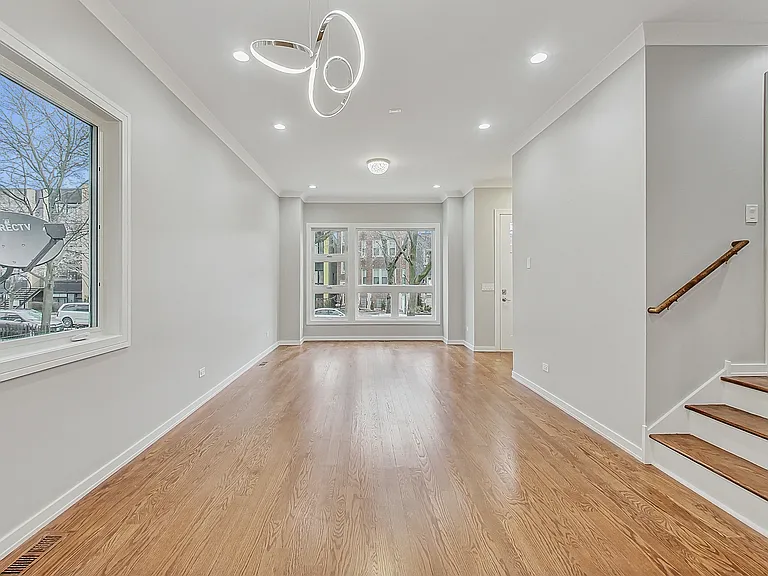 6626 S Ingleside Ave — Photo 5