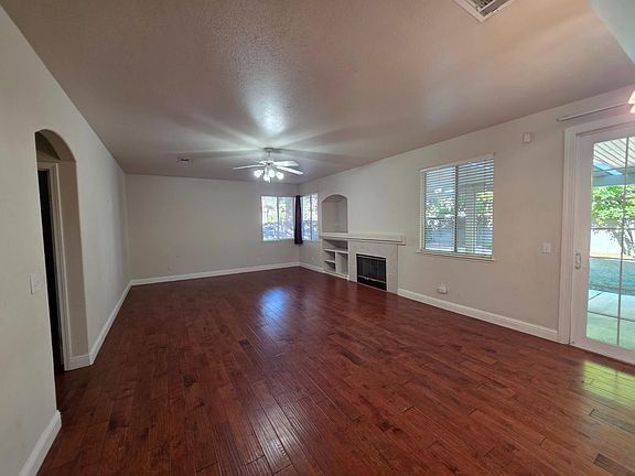 4th image of 4191 Maddie Cir