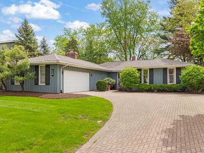 228 Pembroke Rd, Naperville, IL, 60540