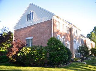 35 Snowberry Ct, Cockeysville, MD 21030