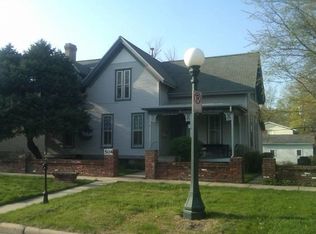 504 W Washington St APT 1, Champaign, IL