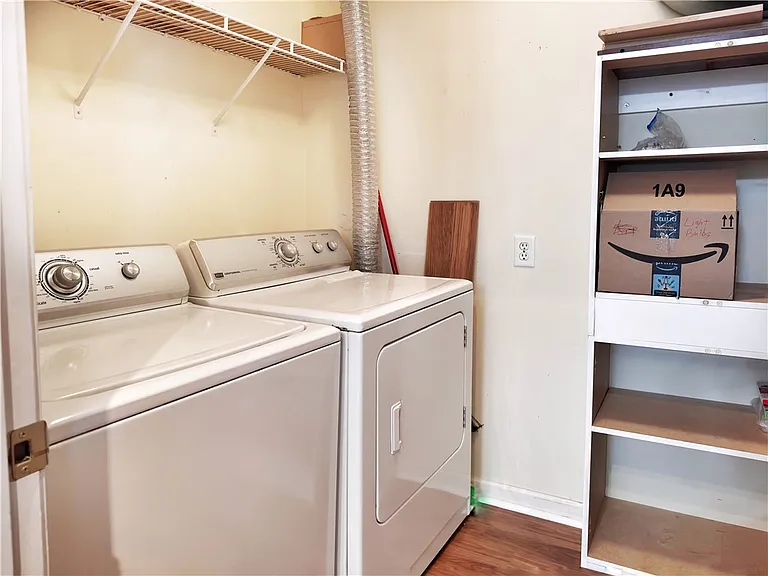 203 Sonie Dr — Photo 17