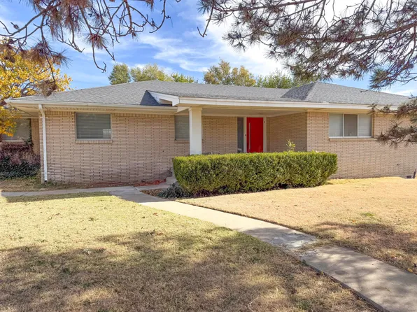 2216 Charles St, Pampa, TX 79065