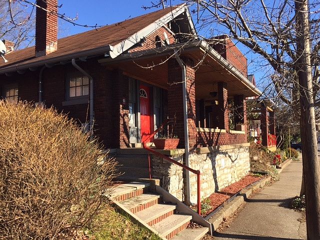 1st image of 319 W Maxwell St