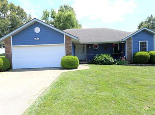 784 Lone Hickory Rd, Ozark, MO 65721