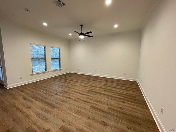 2nd image of 202 Marie Claire Dr