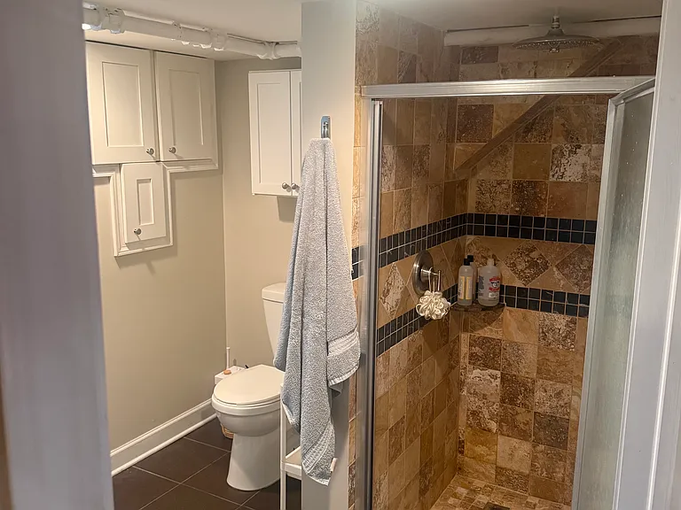 full bathroom