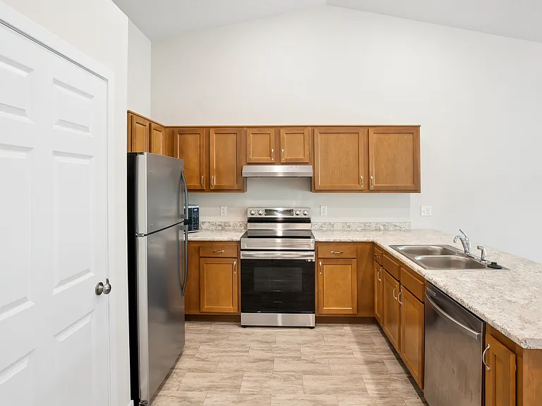 Bluestone Community — Photo 26