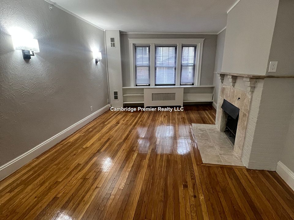 1st image of 1557 Mass Ave #4