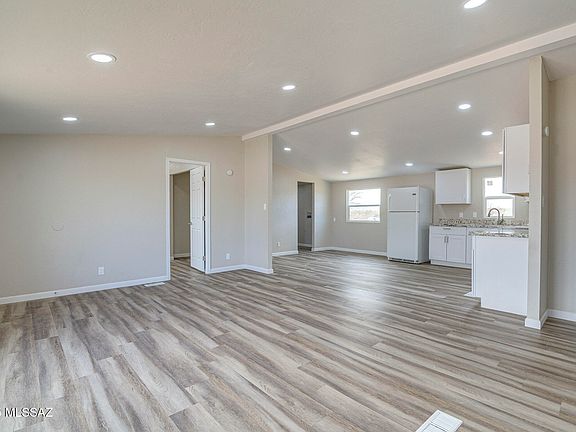 4th image of 10430 S Epperson Ln