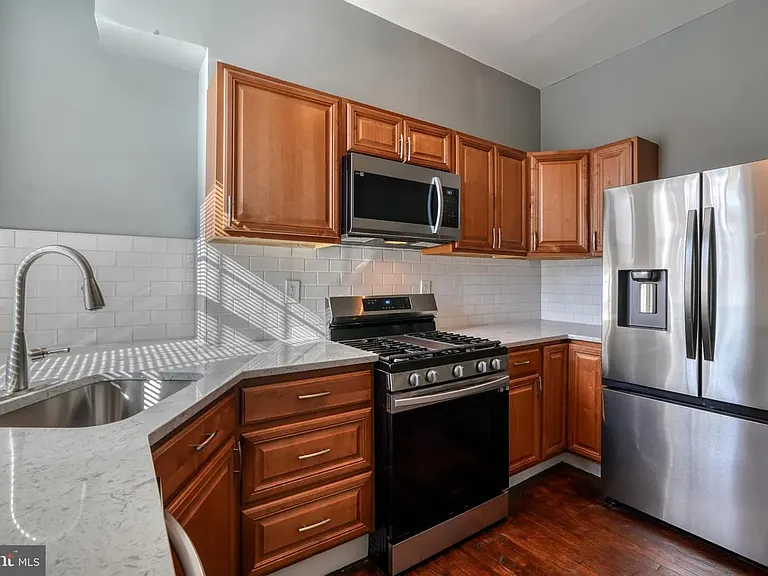 2910 Auchentoroly Ter — Photo 4