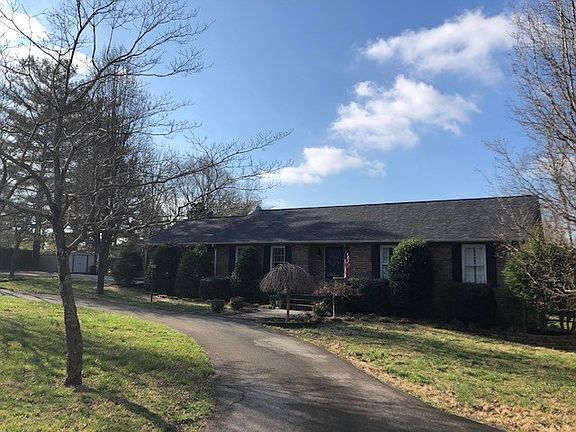 4th image of 2862 Oak Park Dr